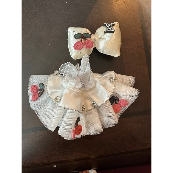 Labubu Dress with Bow - Picture 2 of 2